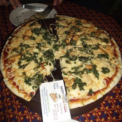 happy-pizza-cambodia