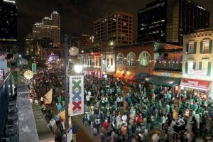 a-general-view-of-the-atmosphere-on-6th-street-sxsw-2015-music-festival-day-4