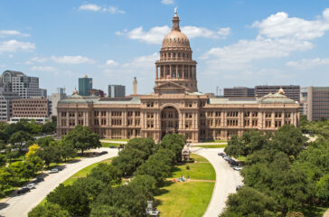 Texas-State-Capitol-South-Facade-2015.-Courtesy-of-the-Texas-State-Preservation-Board.-FOR-ACVB-USE-ONLY.2-deab0033c10caad_deab01b1-a18b-29bc-401f131d372cbabc