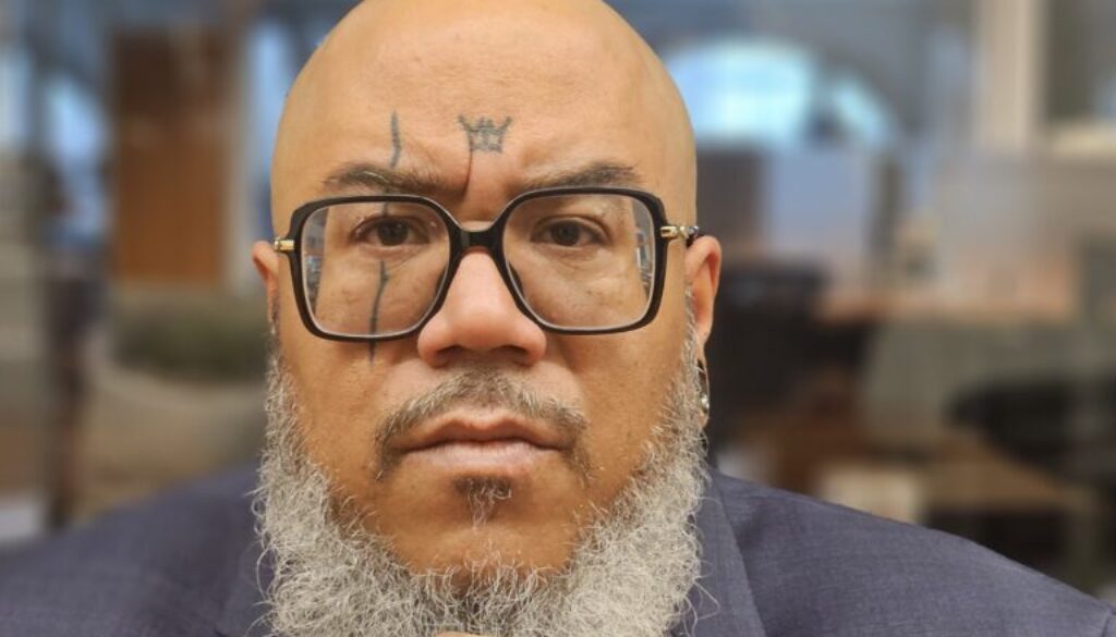 Business Shot2_Magnificent