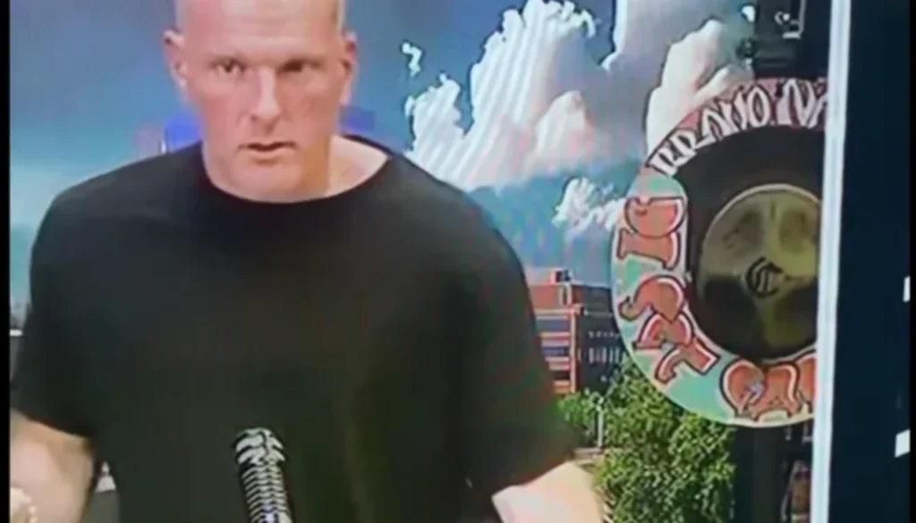 espns-pat-mcafee-slammed-for-seemingly-smoking-weed-live-on-v0-9CzzhFev1MK6qcNBMRAOZQcHxzHVQFe2nRytXwZyxYQ (1)